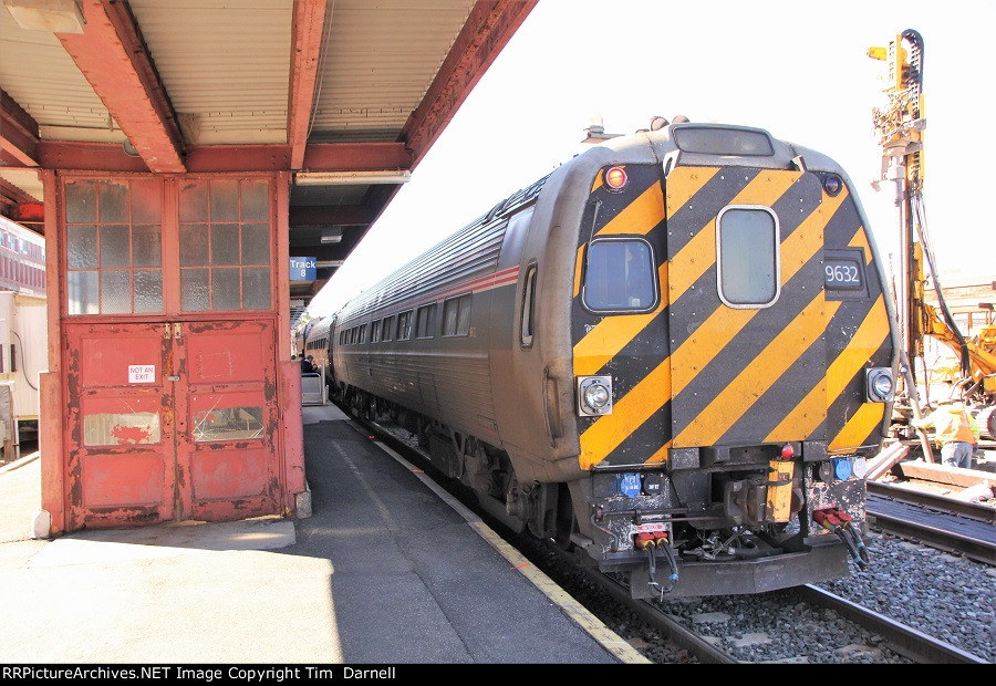 AMTK 9632 on train 470